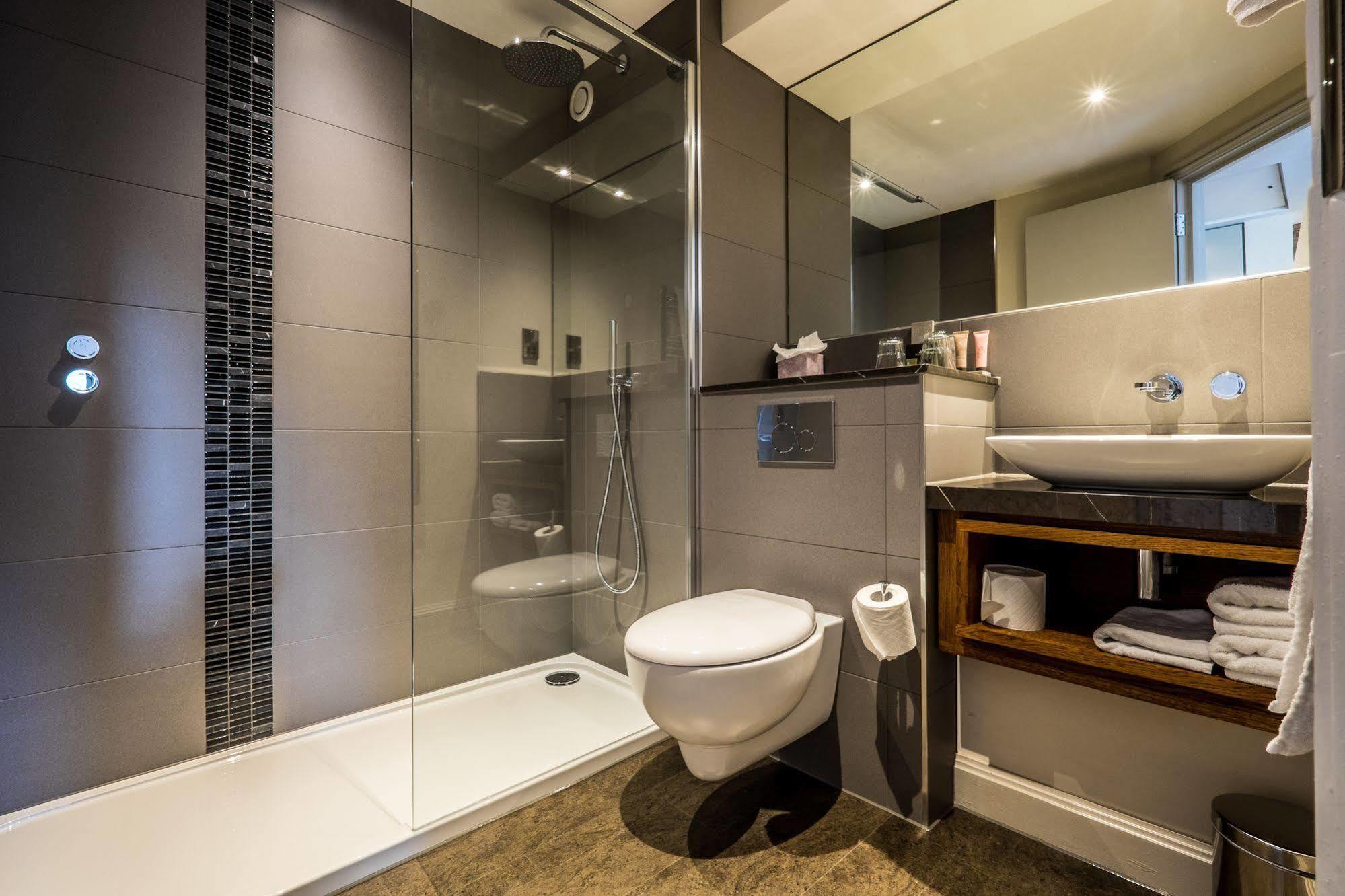 The Alexander Pope Hotel Twickenham Ngoại thất bức ảnh